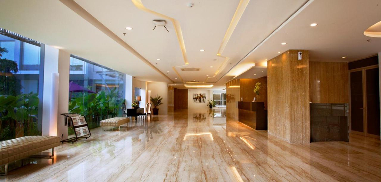Yasmin Hotel Karawaci Tangerang Exteriör bild
