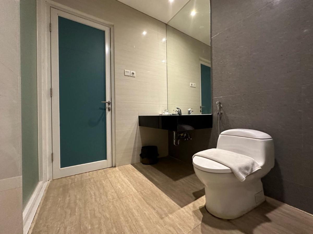 Yasmin Hotel Karawaci Tangerang Exteriör bild